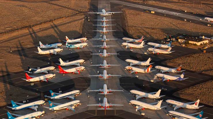 Aeronaves 737Max aguardam liberação para reinício dos voos em todo o mundo. Foto: CNN