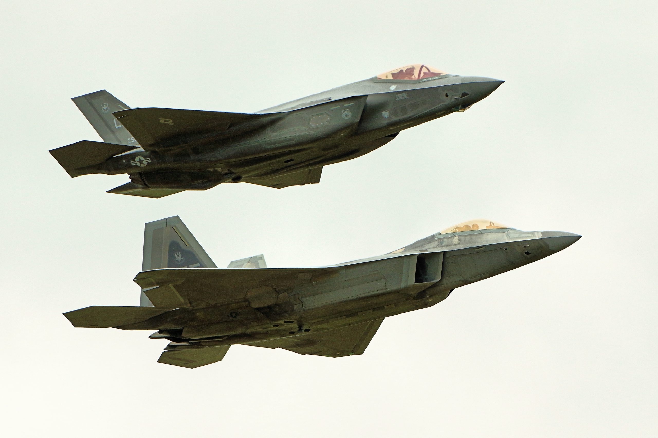 Base Aérea dos EUA perde 2 caças stealth em uma semana