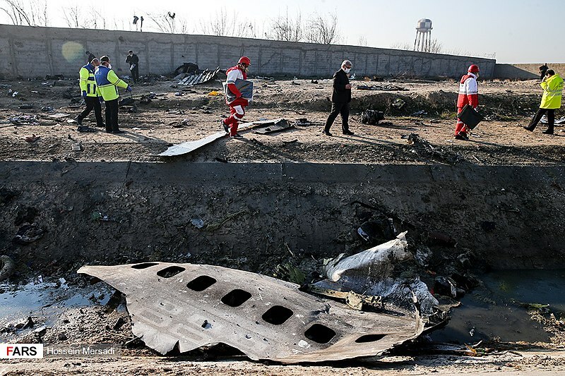 Destroços do 737-800 abatido no Irã