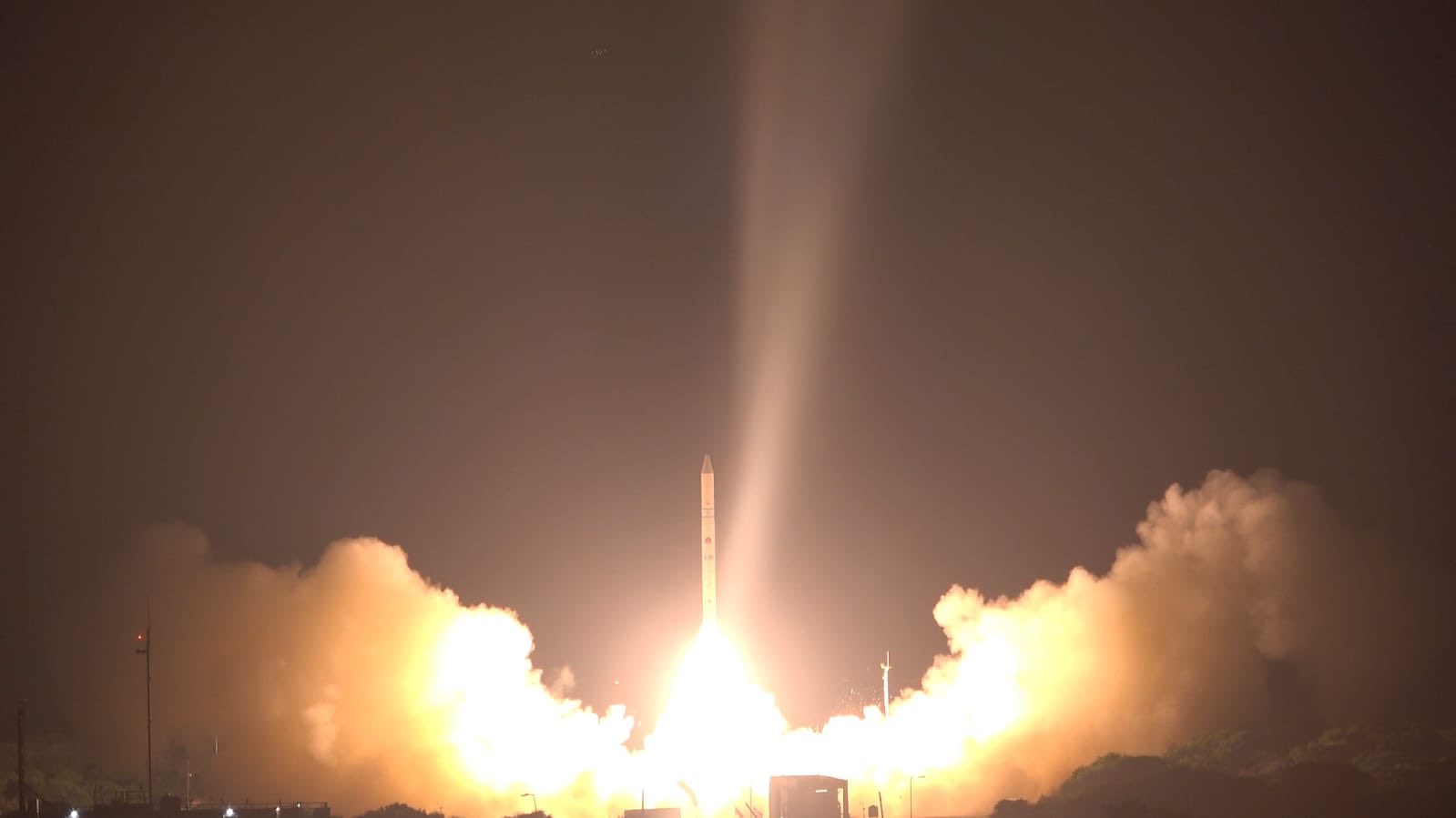 Israel lança satélite-espião