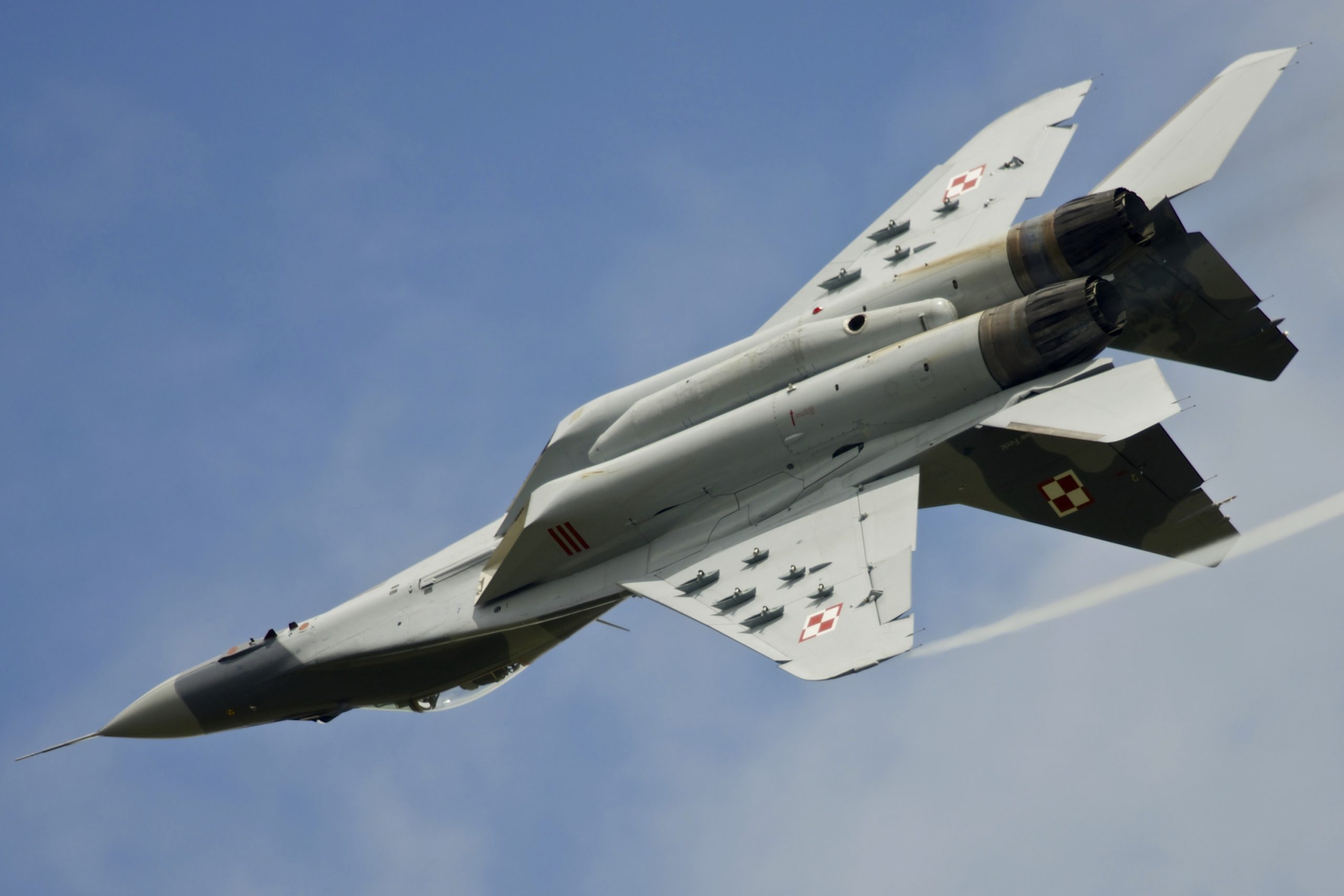 De origem russa, os MiG-29 da Força Aérea da Polônia já atuaram na defesa aérea dos países do Báltico, uma missão realizada em rodízio pelos países da OTAN. Foto: Peter Gronemann