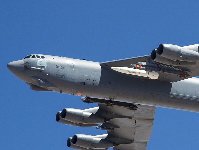 AGM-183 em voo de teste, em 2019.
Foto: Christopher Okula / USAF