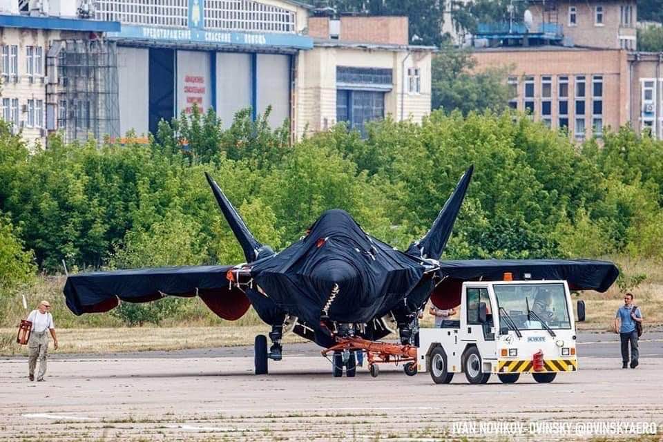 Novo MiG stealth deve agitar mercado mundial de caças