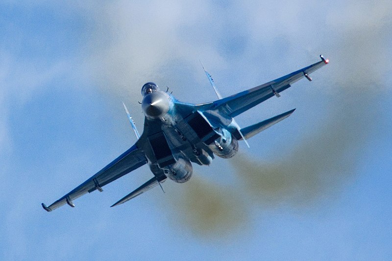Rússia vende 1 bilhão de Euros em aviões e armas