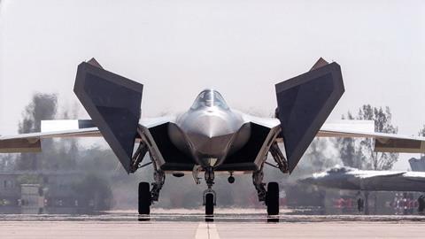 China prepara show aéreo para demonstrar tecnologias