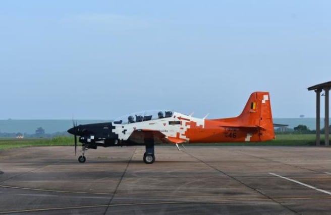 FAB modernizará todos os T-27M até o fim do ano