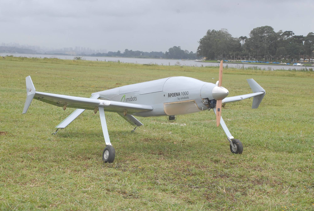 Drone Apoema, desenvolvido no Brasil pela XMobots. Foto Giovani Amianti