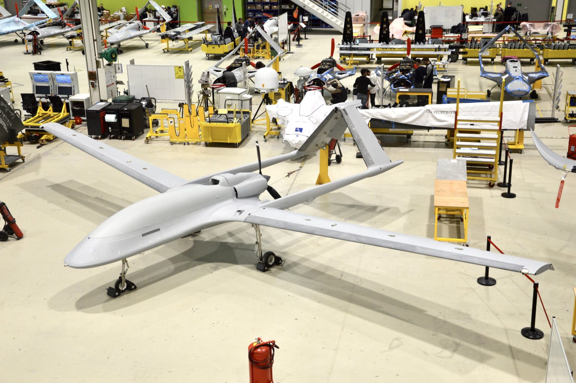 Novo drone turco Baykar TB3 poderá ser operado a partir de navios