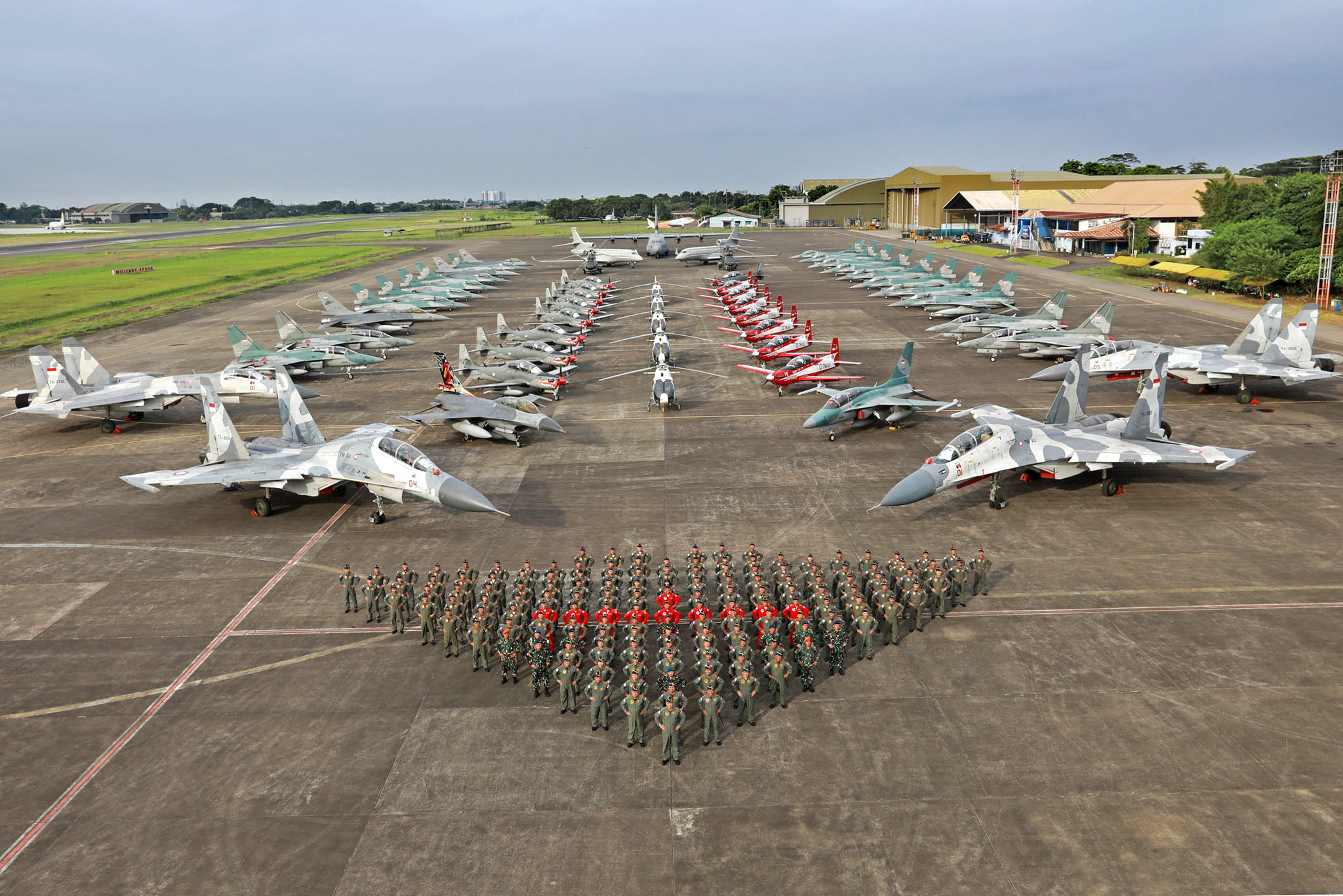 A diversidade é uma das marcas da Força Aérea da Indonésia. Foto: TNI Angkatan Udara
