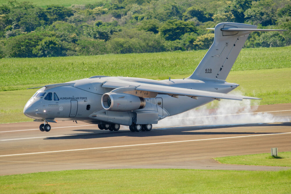 Primeiro voo de um C-390 da Hungria
Foto: Claudio Capucho