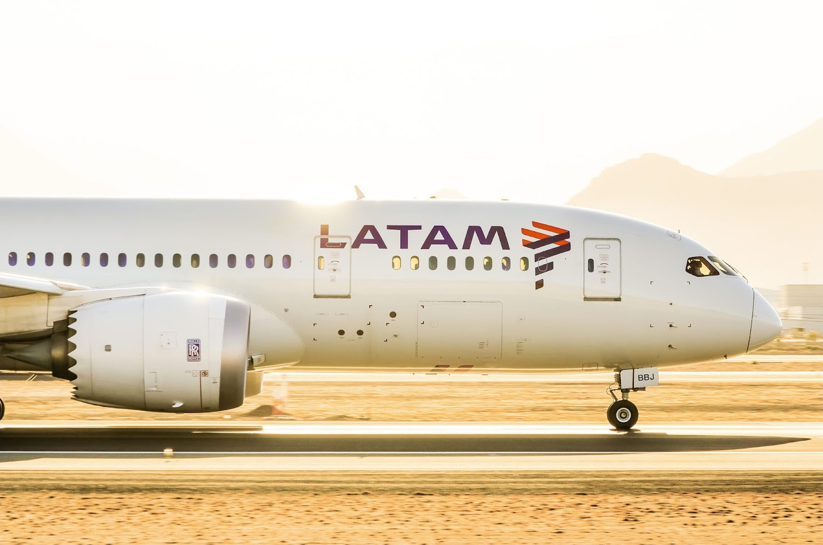 Latam é eleita “melhor companhia aérea da América do Sul”