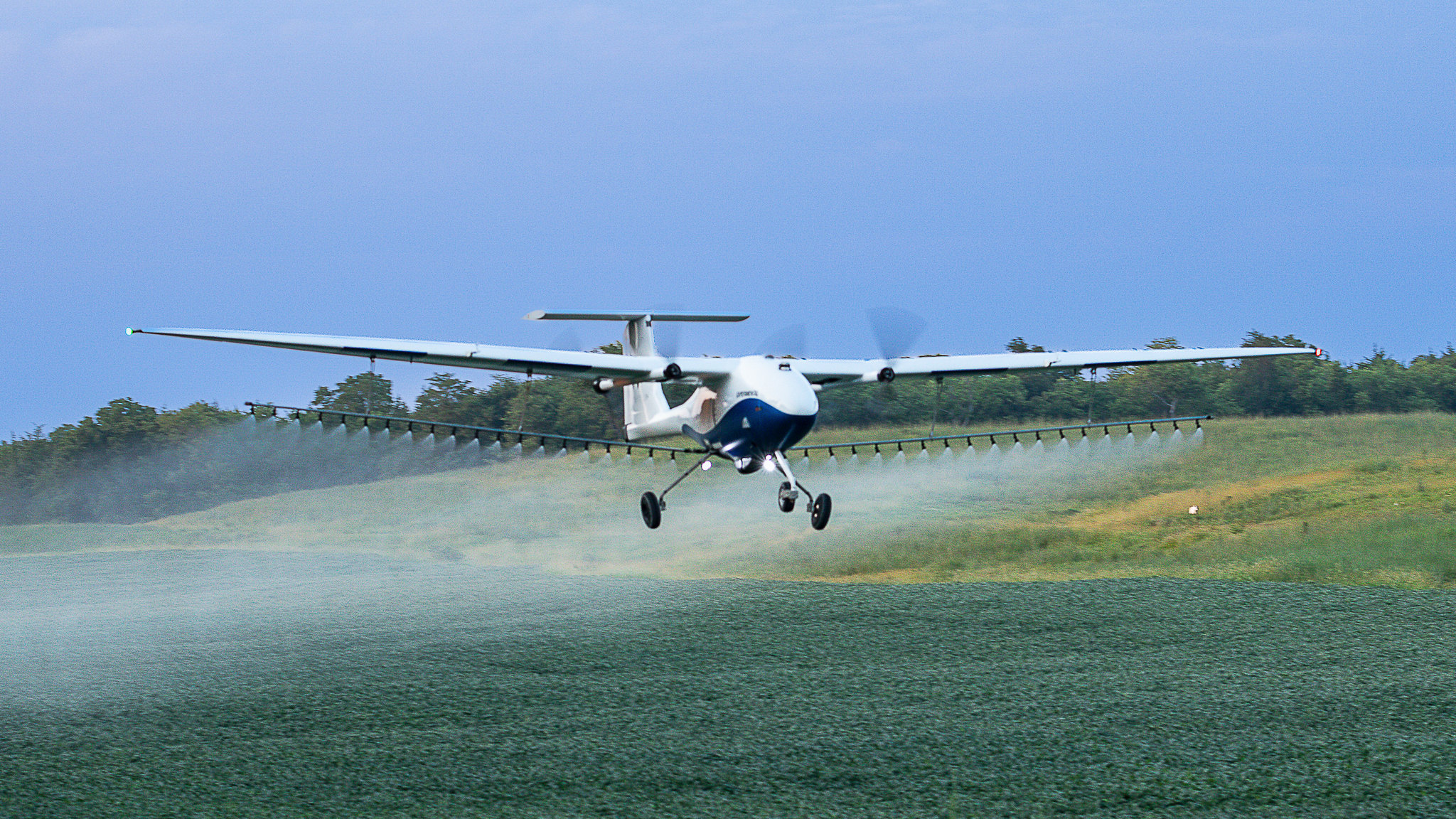 O Pelican Spray é comercializado no Brasil pela Synerjet