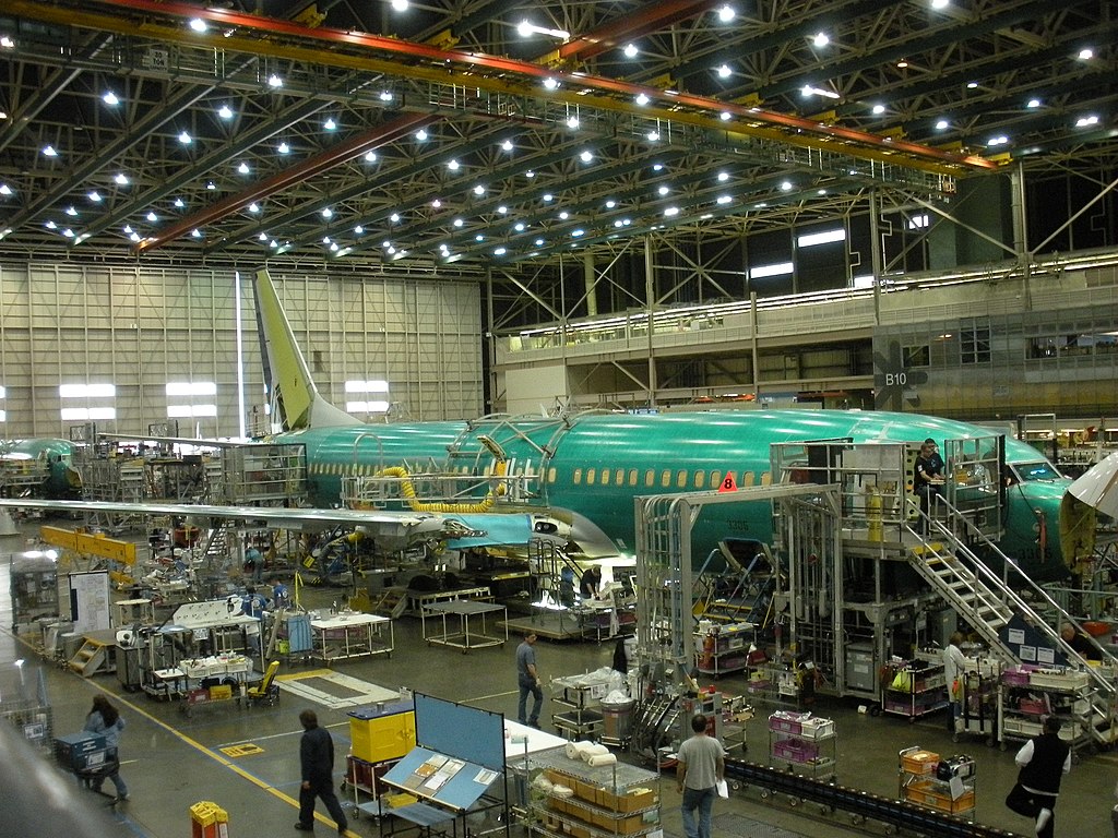 Linha de montagem do 737. Foto: U.S. Department of the Treasury
