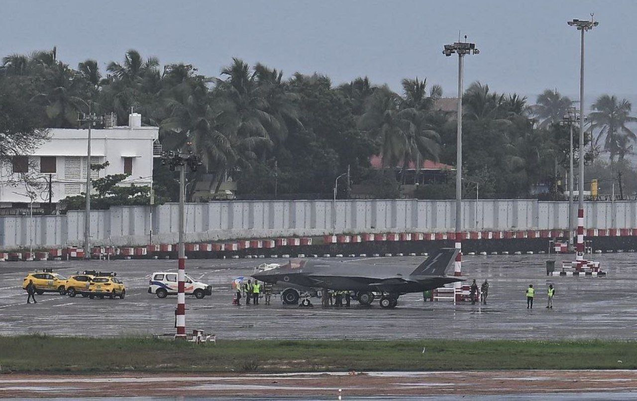 F-35B britânico após pouso de emergência na Índia