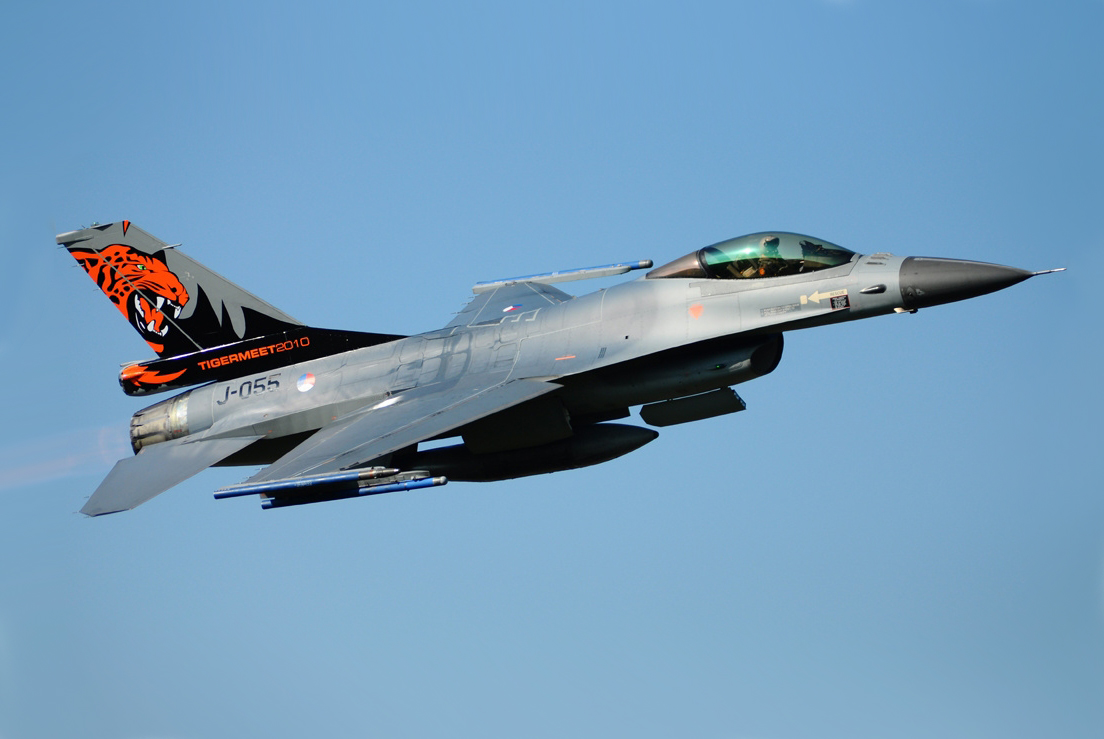 F-16AM Fighting Falcon dos Países Baixos. Foto: Martijn Geerlings