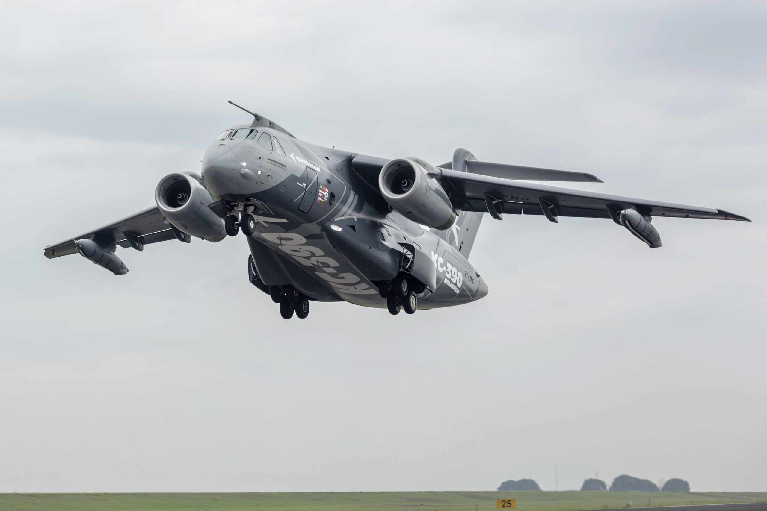 KC-390 Millenium utilizado em turnê mundial. Foto: Embraer