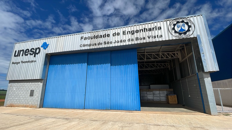 Hangar Tecnológico da Faculdade de Engenharia de São João (FESJ) da Unesp foi construído no Aeroporto Municipal de São João da Boa Vista e pode ser utilizado por outras instituições. Foto: FESJ/Unesp