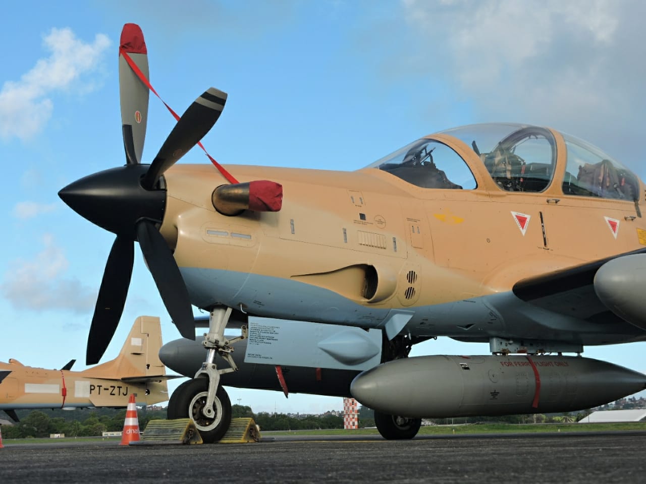 EXCLUSIVO: Veja as fotos dos Super Tucano entregues ao Mali