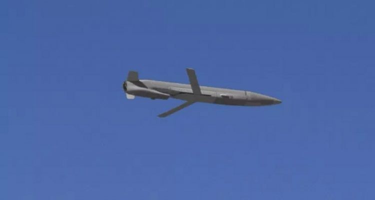 MALD-X tem o objetivo de enganar as defesas aéreas inimigas