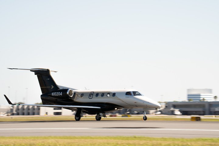 Phenom 300E traz boa nova para a Embraer