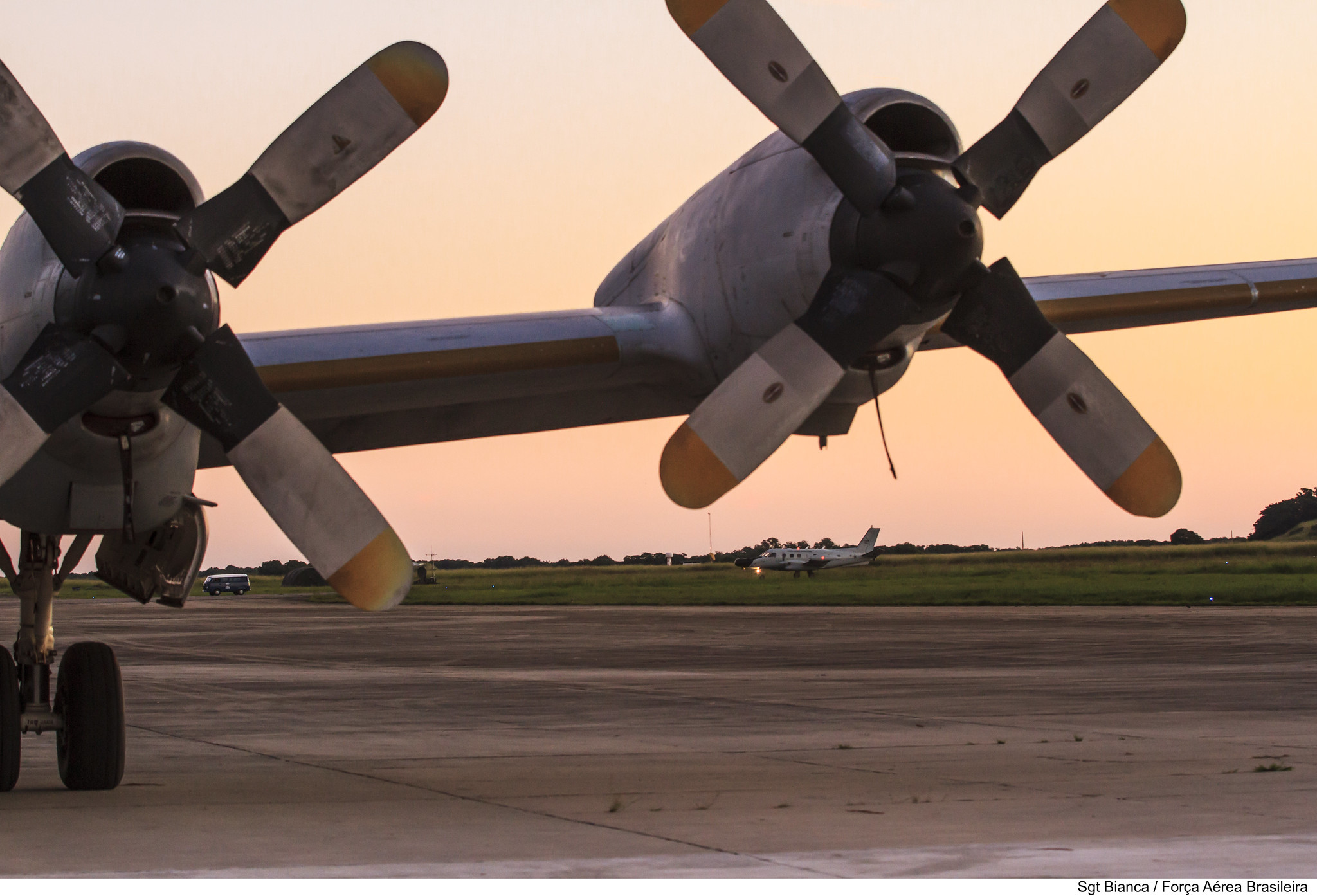 FAB reativa COMAR do Rio de Janeiro e do Recife