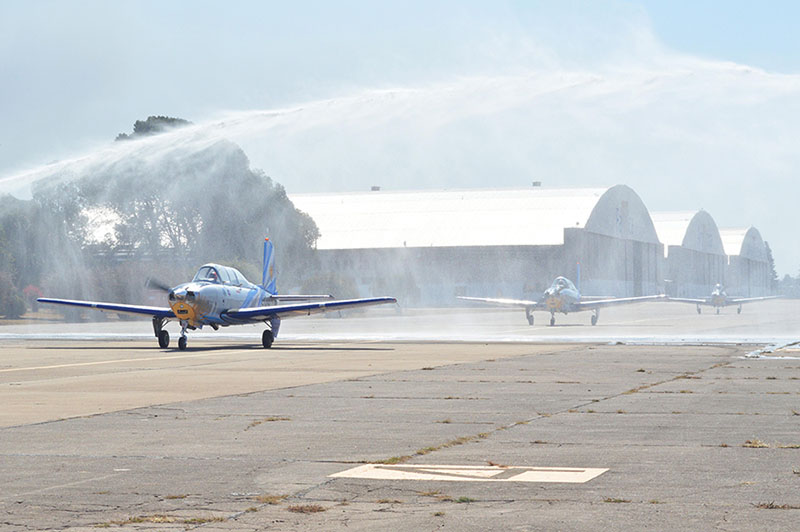 Argentina cria esquadrilha de demonstração com aeronaves históricas