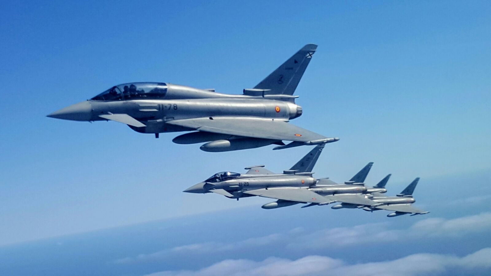 A Espanha já opera caças Eurofighter Typhoon. Mas pode acabar comprando os F-35.
Foto: Ejército del Aire