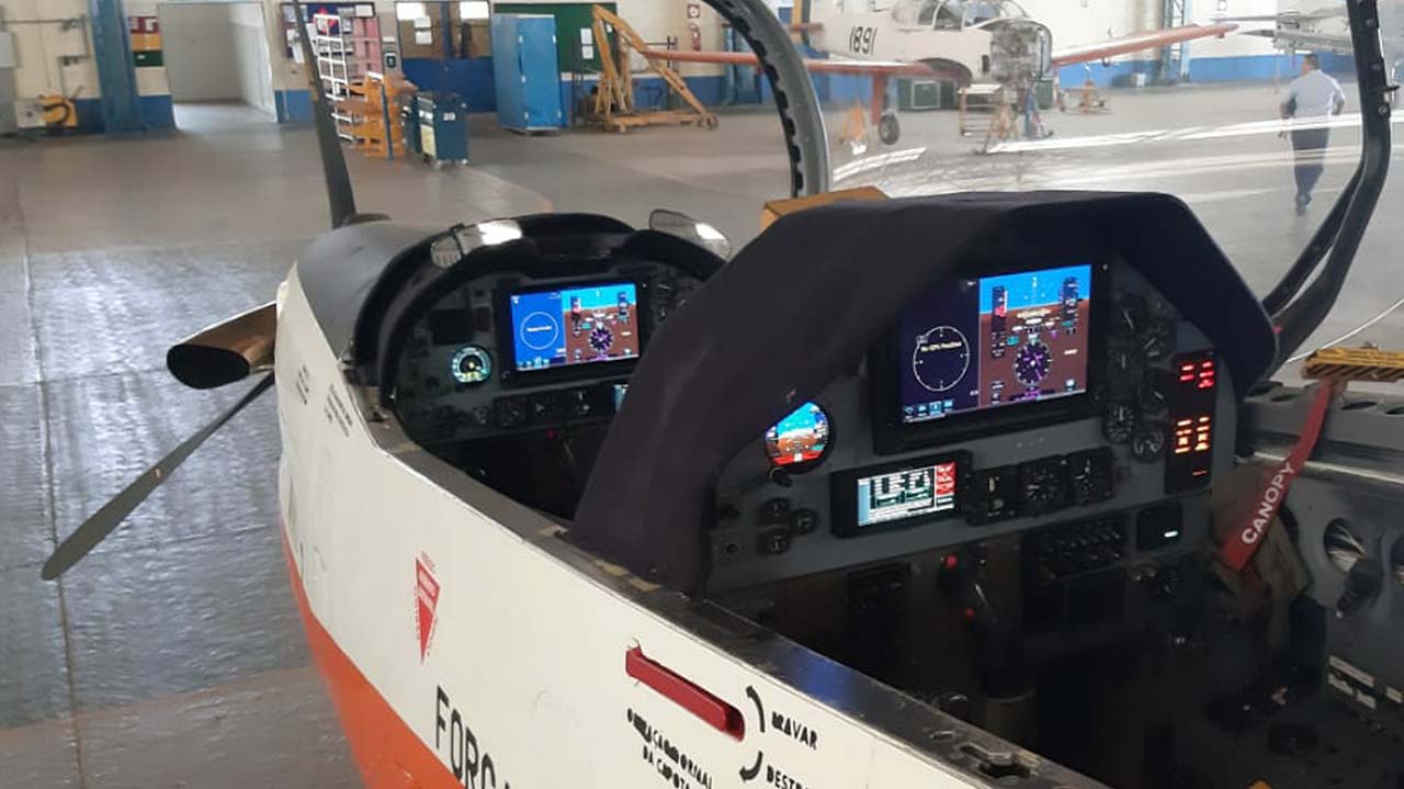 FAB terá cockpits digitais desde o treinamento