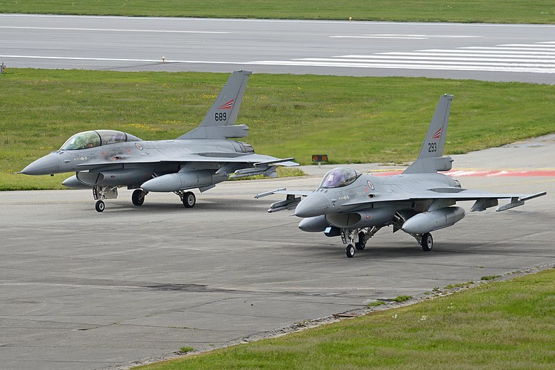 Caças F-16 da Real Força Aérea da Noruega
Foto: Alan Wilson