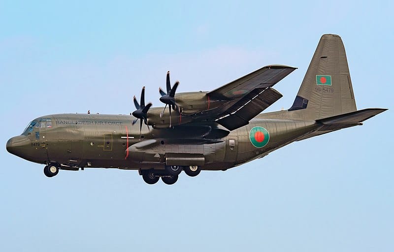 C-130J da Força Aérea de Bangladesh