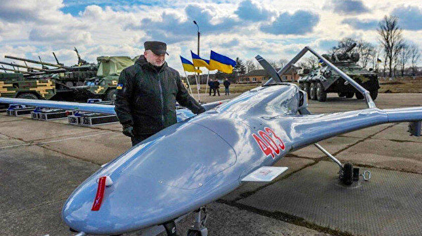 Drones turcos se tornam símbolo da resistência na Ucrânia, diz CNN