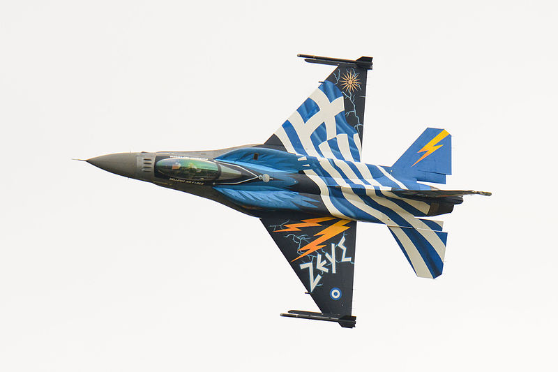 Países da OTAN trocam acusações de invasão do espaço aéreo