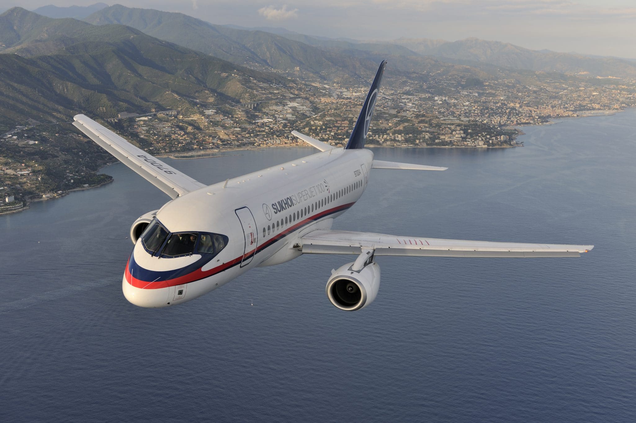 Sukhoi Superjet 100. Foto:  Katsuhiko Tokunaga