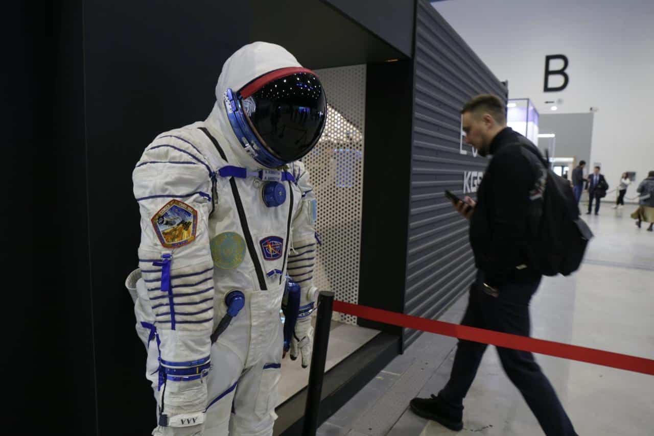 Empresa do Cazaquistão inova tecnologia para treinamento espacial