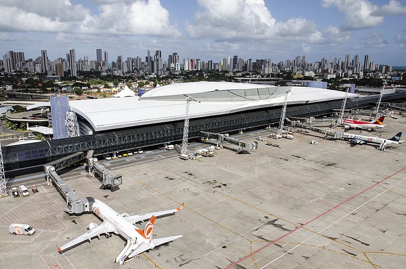 Associação das empresas aéreas quer mais segurança contra passageiros indisciplinados