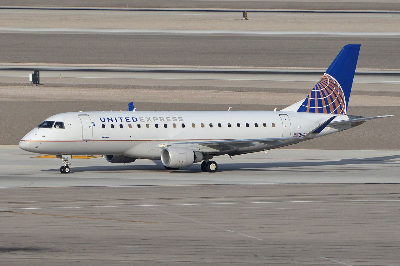 Embraer ERJ-175LR.  Foto: Alan Wilson