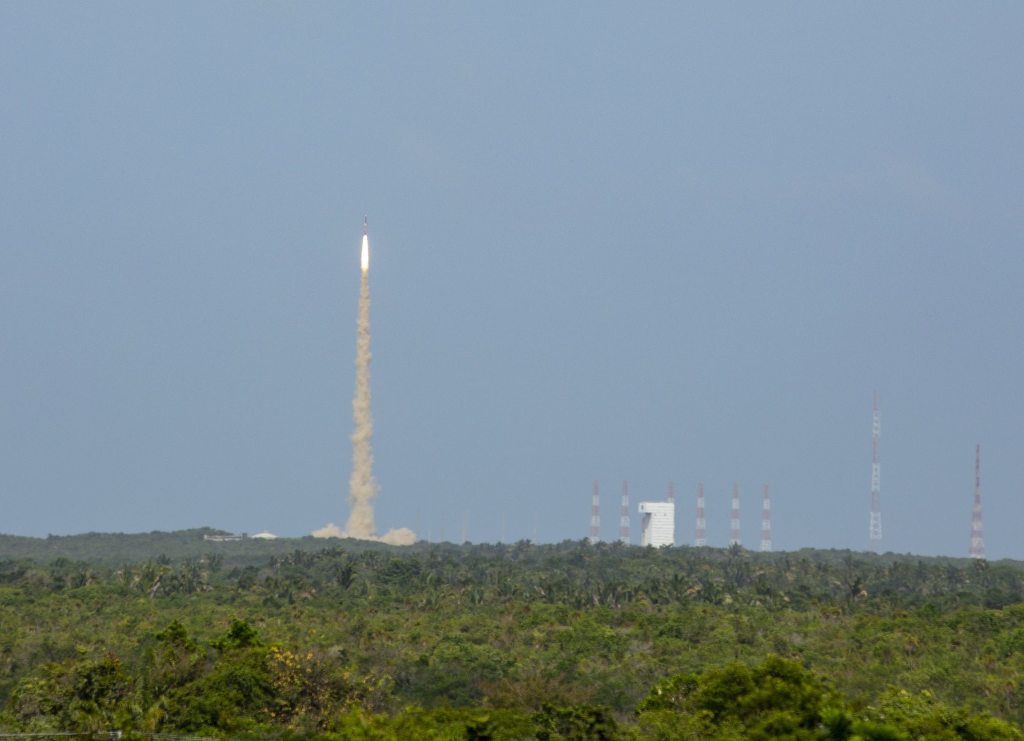 Foguete VSB-30 decola do CLA. Foto: Força Aérea Brasileira