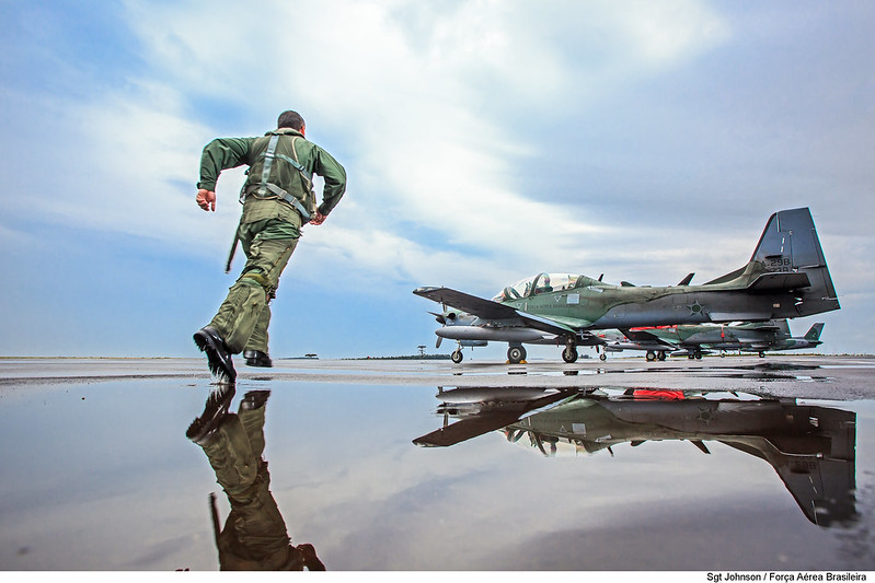 A-29 da FAB durante alerta de defesa aérea