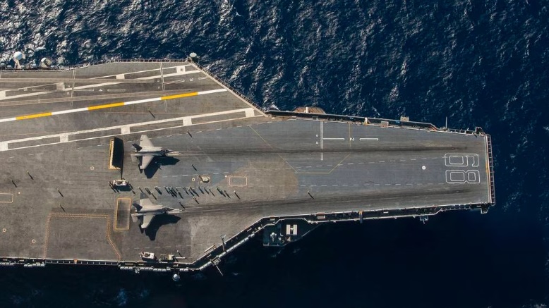 Operação de jato F-35C em porta-aviões da US Navy. Foto: Dane Wiedmann - Lockheed Martin