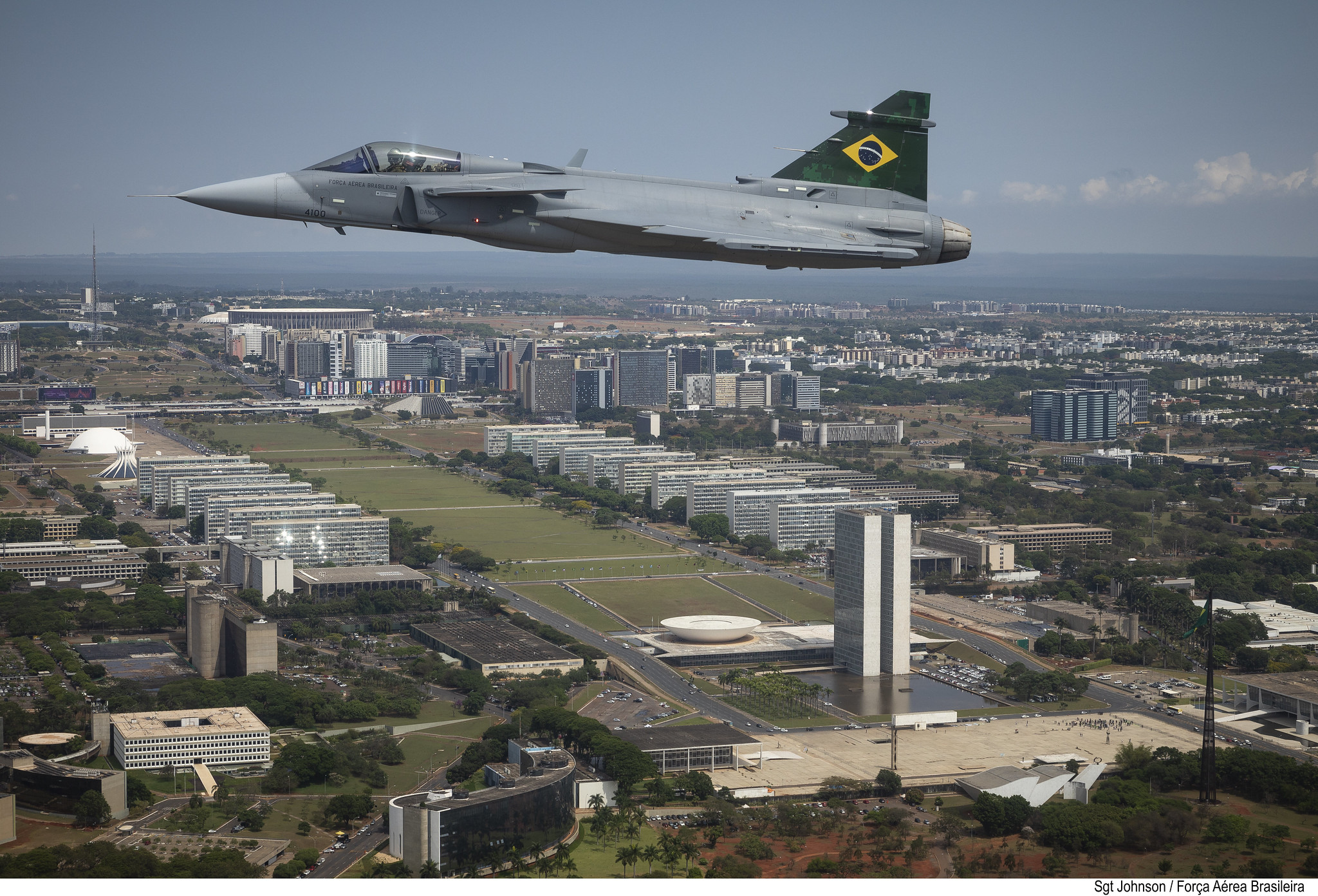Gripen da FAB durante ensaio fotográfico realizado em Brasília, em 2020. Foto: Johnson Barros