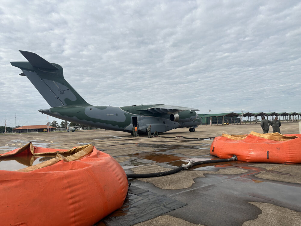 KC-390 com sistema MAFFS. Foto: FAB