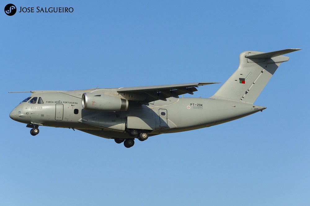 Excelente retrospectiva do KC390 em Portugal