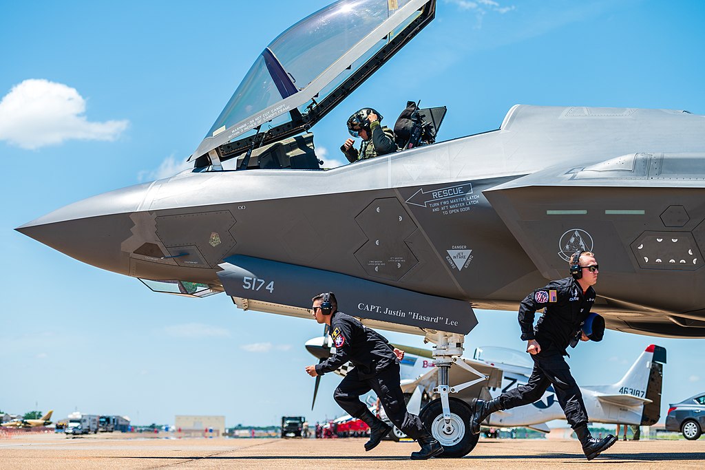 F-35 Lightning II da USAF. Foto: Alexander Cook
