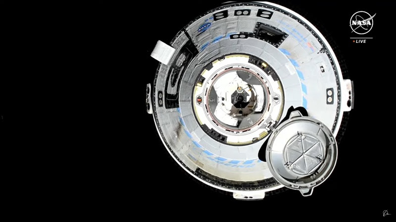 Starliner conclui com sucessoo acoplamento à Estação Espacial Internacional