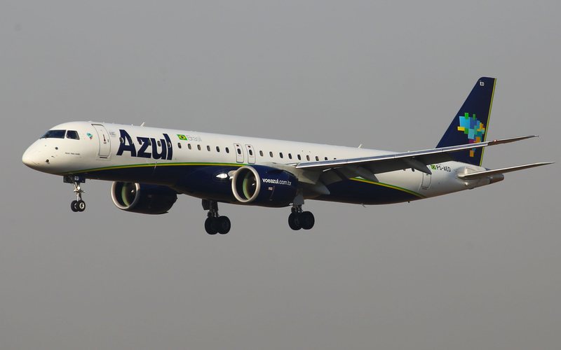 Azul reforça frota de Embraer E2