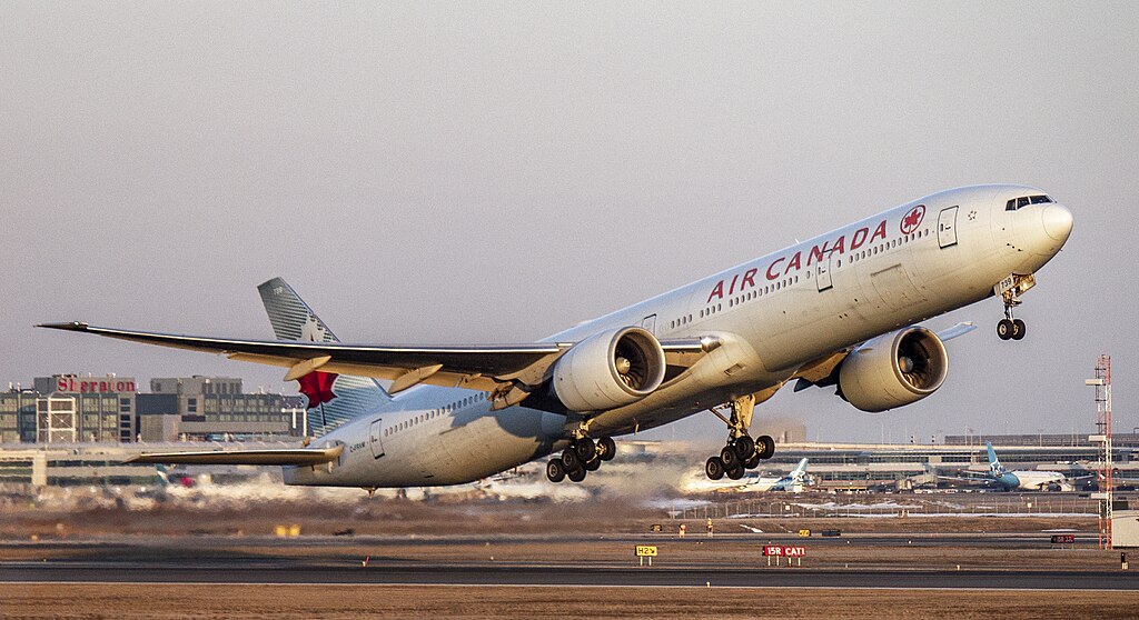 Boeing 777-300E. Foto: Aaron Davis