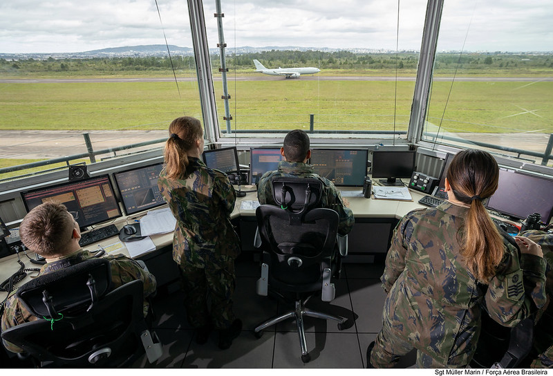 Sistema de controle do espaço aéreo brasileiro será modernizado