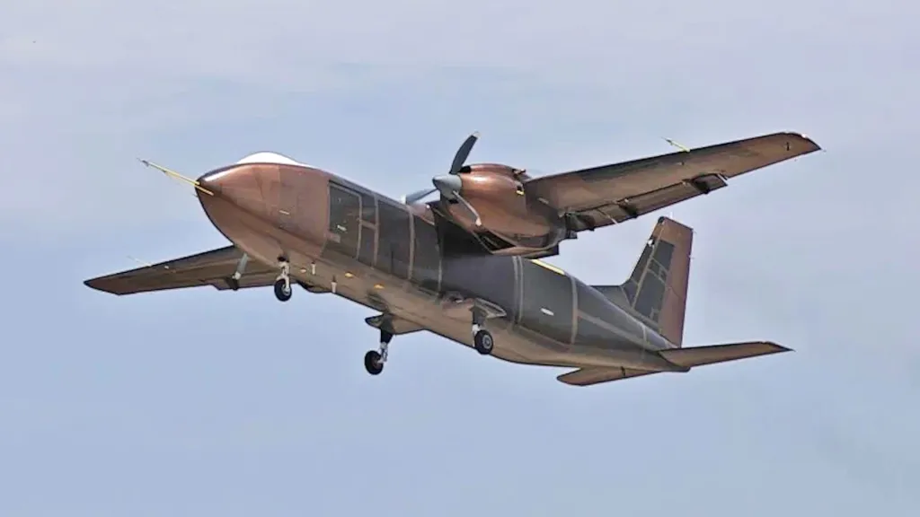 China voa drone capaz de levar 2t de carga