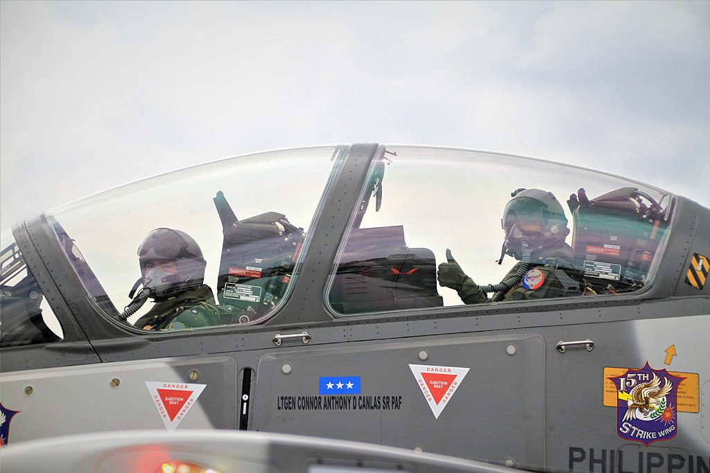 Super Tucano, fabricado pela Embraer, em operação na força aérea das Filipinas