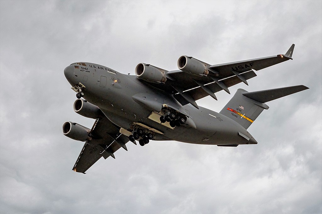 Boeing C-7 Globemaster III da USAF. Foto: Franz Berkelaar